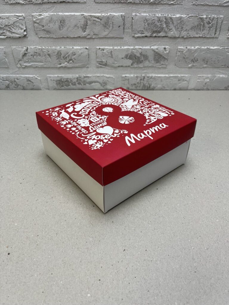 Подарочная упаковка к 8 Марта с индивидуальным дизайном